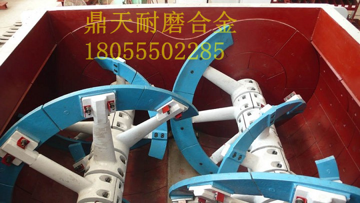 馬鞍山廠家供應(yīng)南方路機(jī)120站攪拌配件，優(yōu)質(zhì)中拌葉片、底襯板