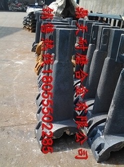 廠家特供南方路機(jī)水泥攪拌機(jī)配件，南方路機(jī)2000B中葉片、攪拌臂
